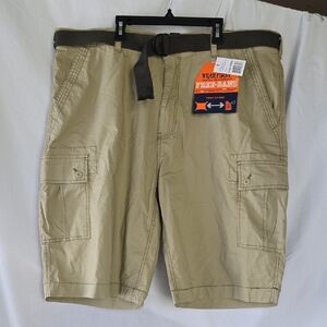 Men's Khaki Cargo Shorts with Belt